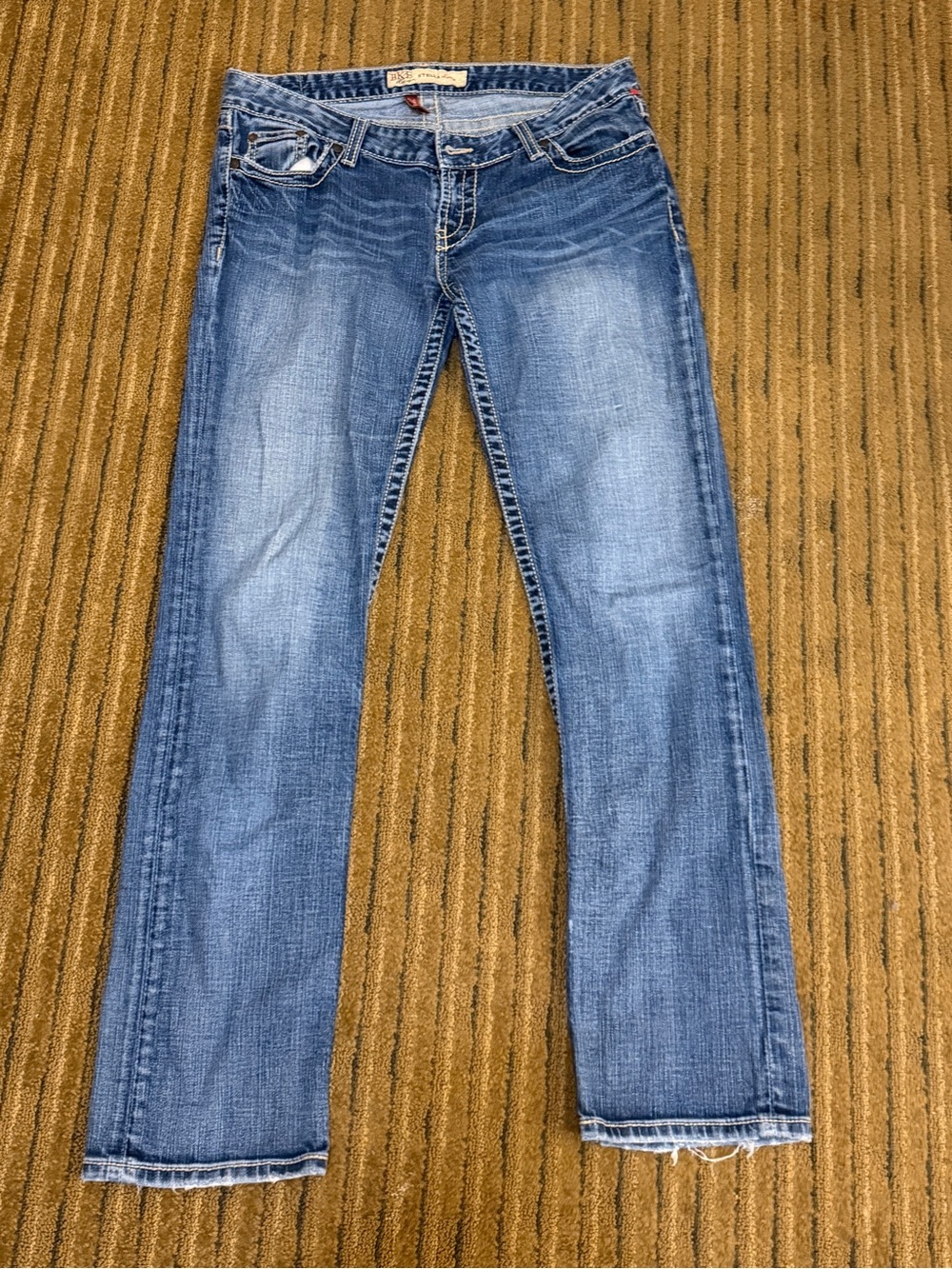 BKE Stella Women’s Jeans 30 x 31.5 Bootcut Flare Medium Wash Embellished Pockets